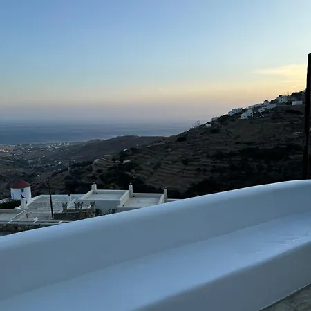 Bakery House Triantaros Tinos * Triandáros